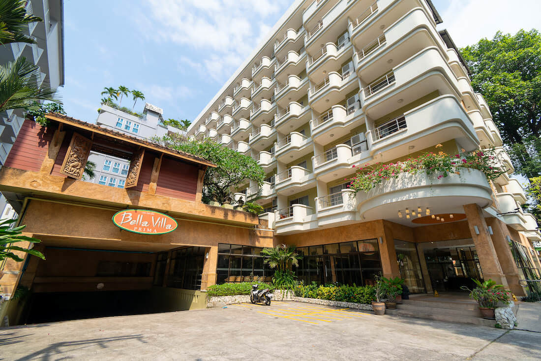 ベラ ヴィラ プリマ ホテル パタヤ（Bella Villa Prima Hotel Pattaya）の外観